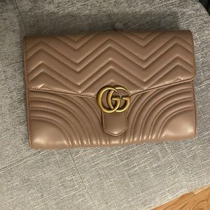 Gucci Marmont Clutch